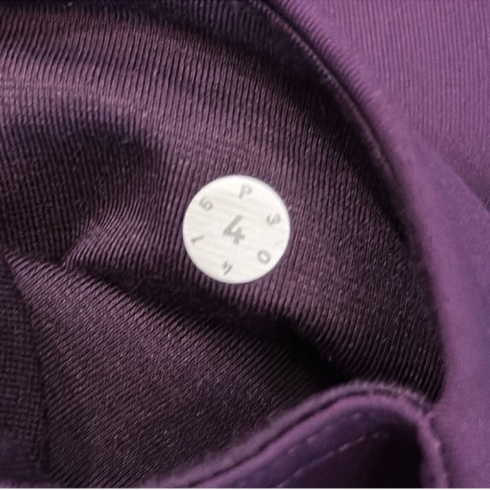 Lululemon Hot Like Agni Pant Darkest Magenta Purple Mesh Leggings Size 4 - Picture 10 of 15